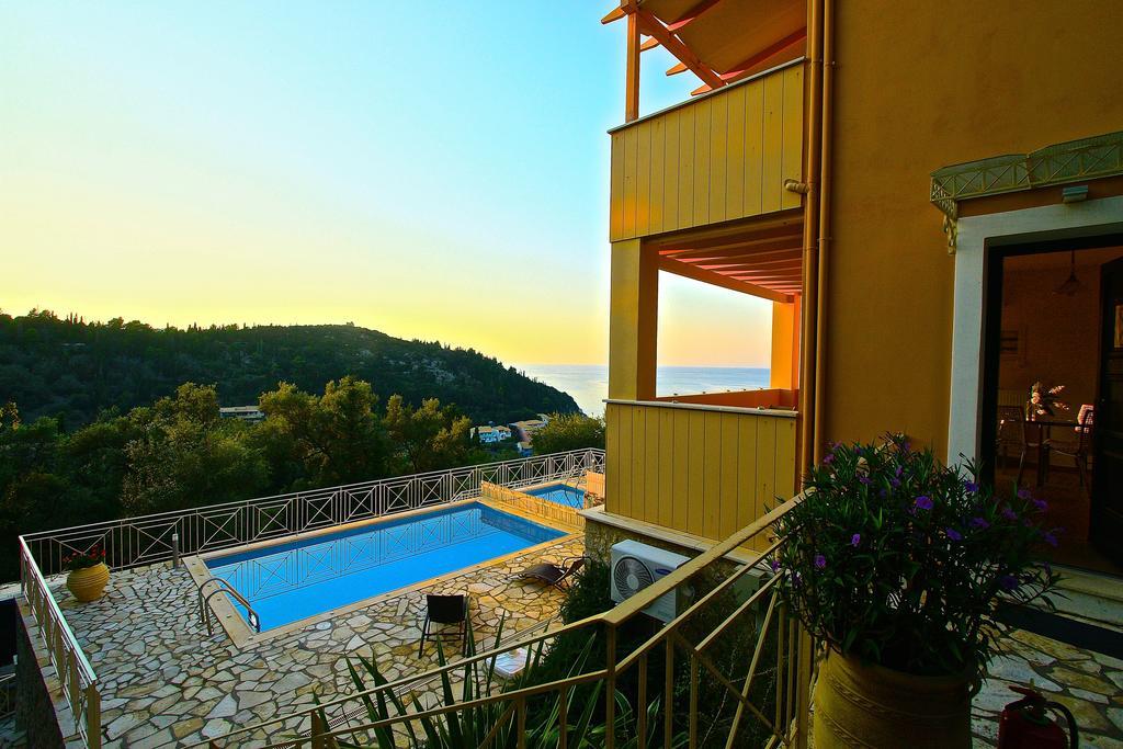 Вілла Agios Nikitas View 2 Екстер'єр фото