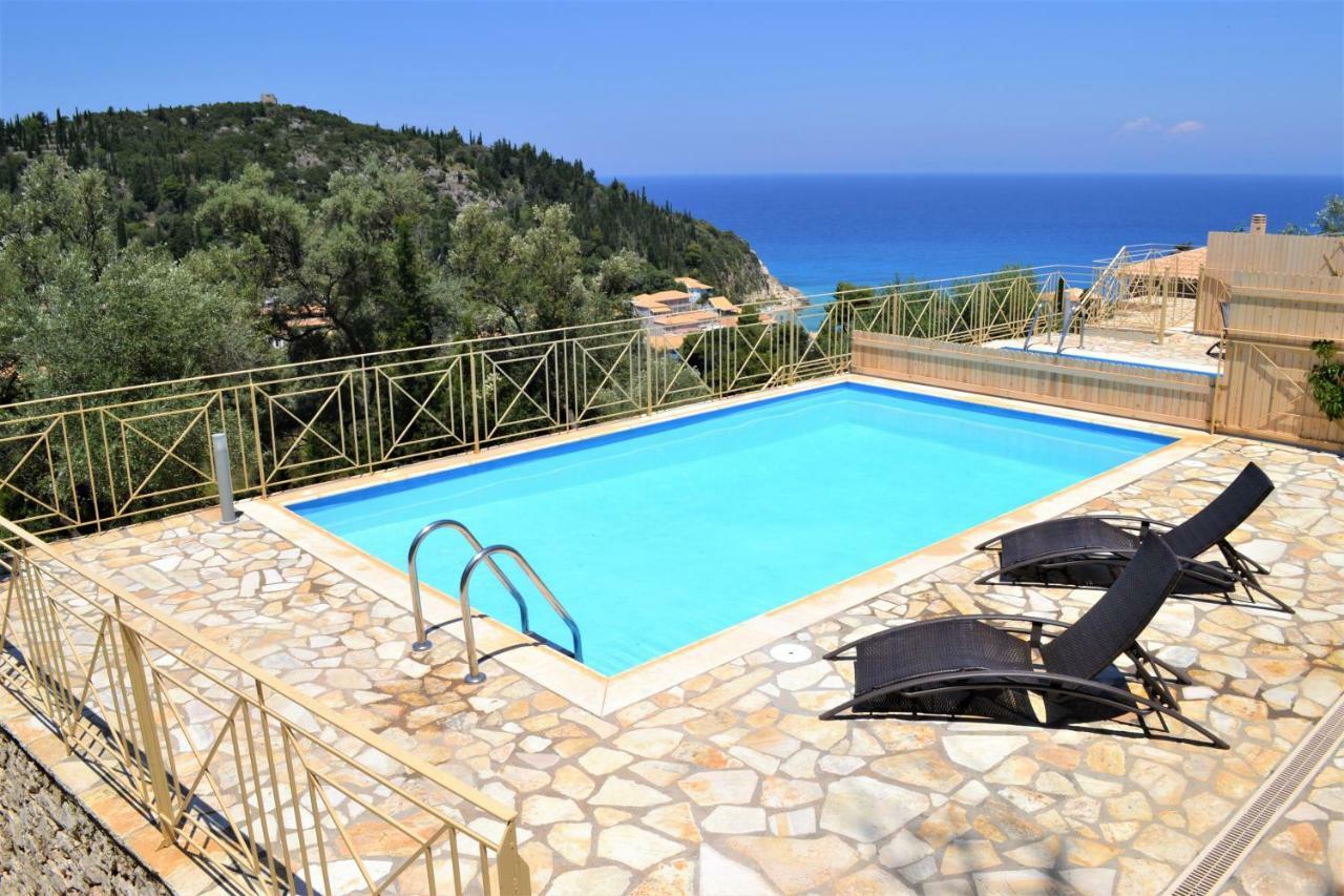 Вілла Agios Nikitas View 2 Екстер'єр фото